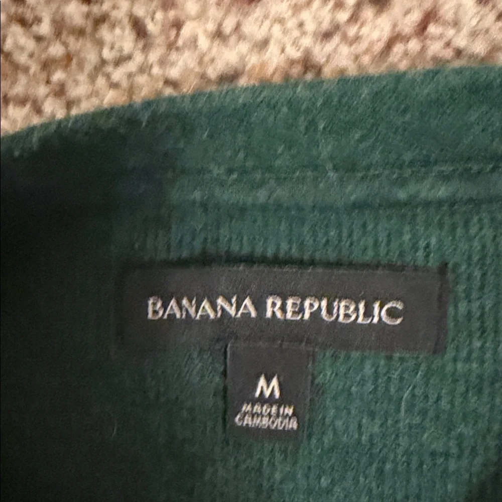 Banana Republic Dark Green Crewneck Sweater